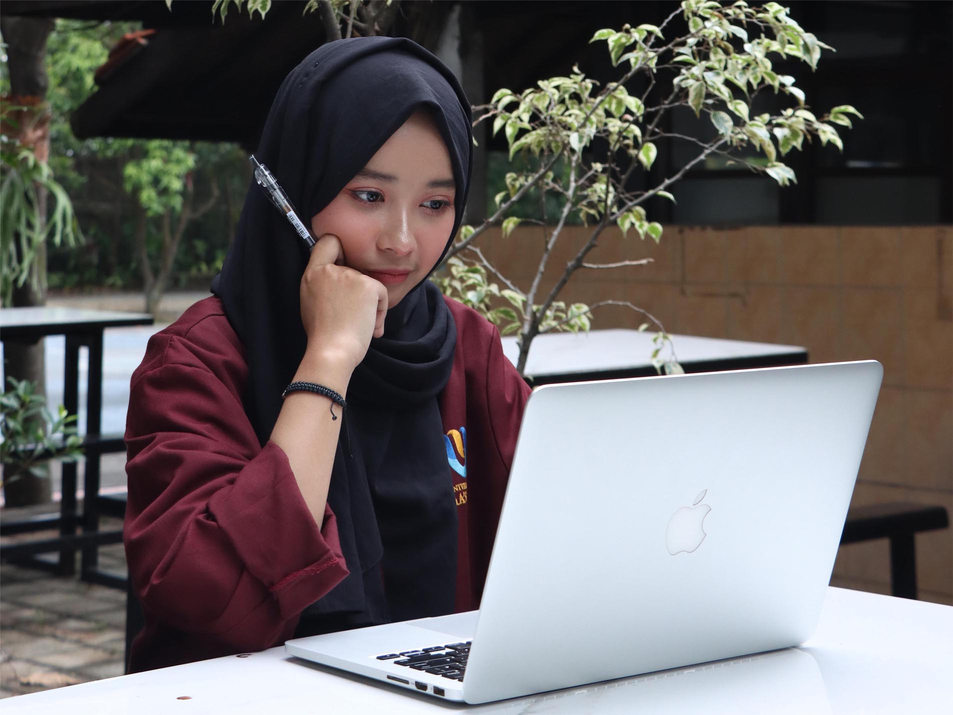 Mau Kuliah di Kampus Swasta Unggul Terakreditasi dan Biaya Bisa Dicicil? Ini Rekomendasinya!