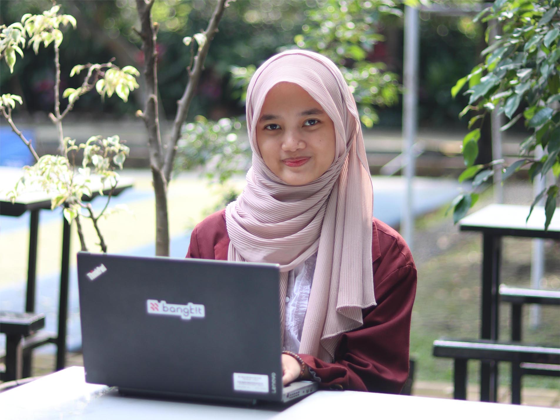 Bagaimana Prospek Karir dan Jenis Pekerjaan di Bidang Digital Bisnis?