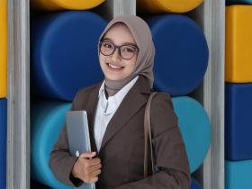 Cari Kampus yang Jamin Karier Sukses? Cek Dulu Pentingnya Akreditasi Resmi!