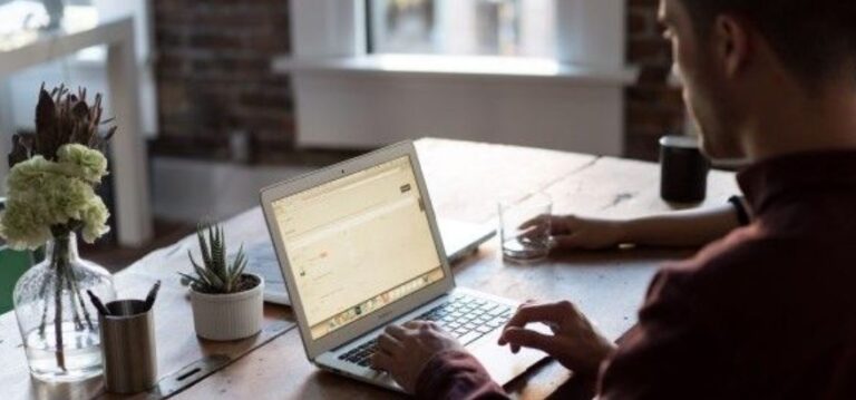 Target audiens relevan 2026 01 29T211832.993