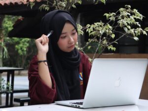 8963987619884100 1024x768