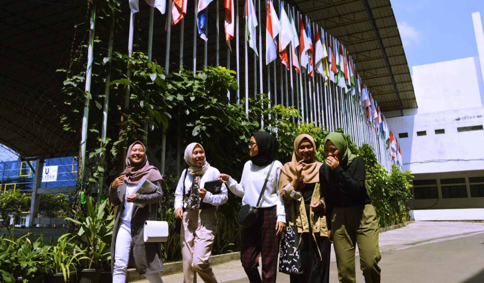 Gal 49d74933fbbf5fc5