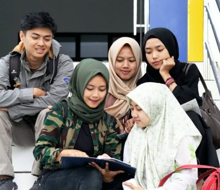 Gal a7930e562e86da56