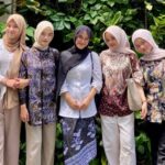 Gurl batik