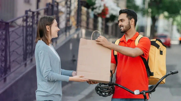 Imgi 218 66e81f6eaad018750b958789 Customer Experience Delivered Lessons from 26K Customer Reviews from Food Delivery Apps
