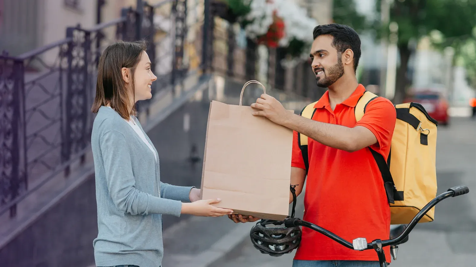 Imgi 218 66e81f6eaad018750b958789 Customer Experience Delivered Lessons from 26K Customer Reviews from Food Delivery Apps