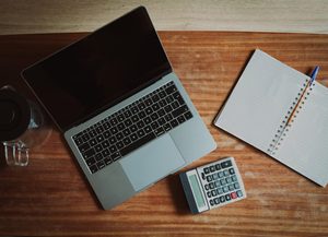 Imgi 394 free photo of computer with financial calculator