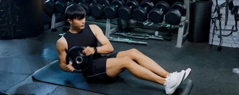Imgi 417 Latihan Perut di Gym 11zon