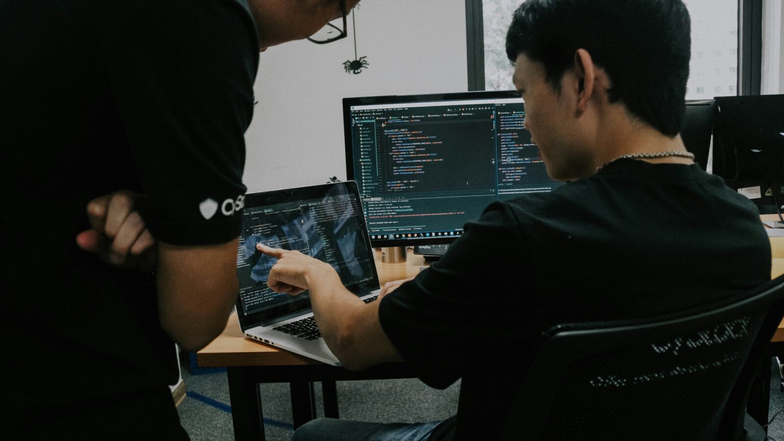 Shamin haky RIk i9rXPao unsplash